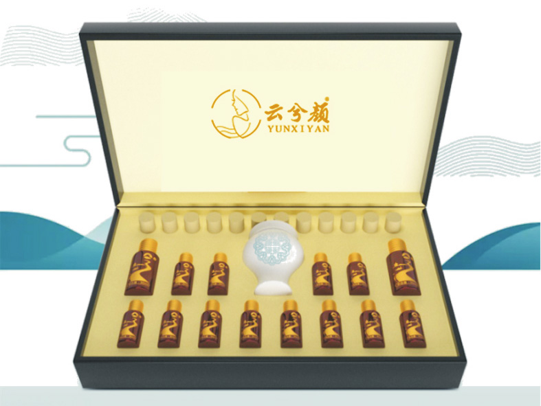 云兮颜泥膏留客套
